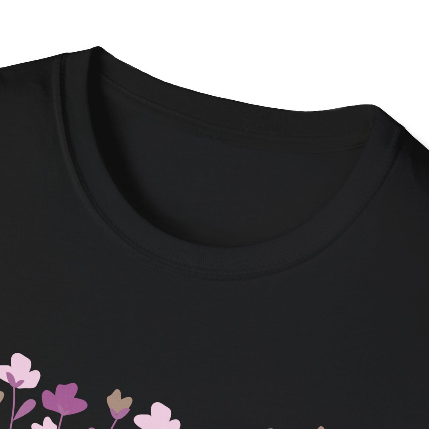 Mamá Suave – Soft Bloom Tee