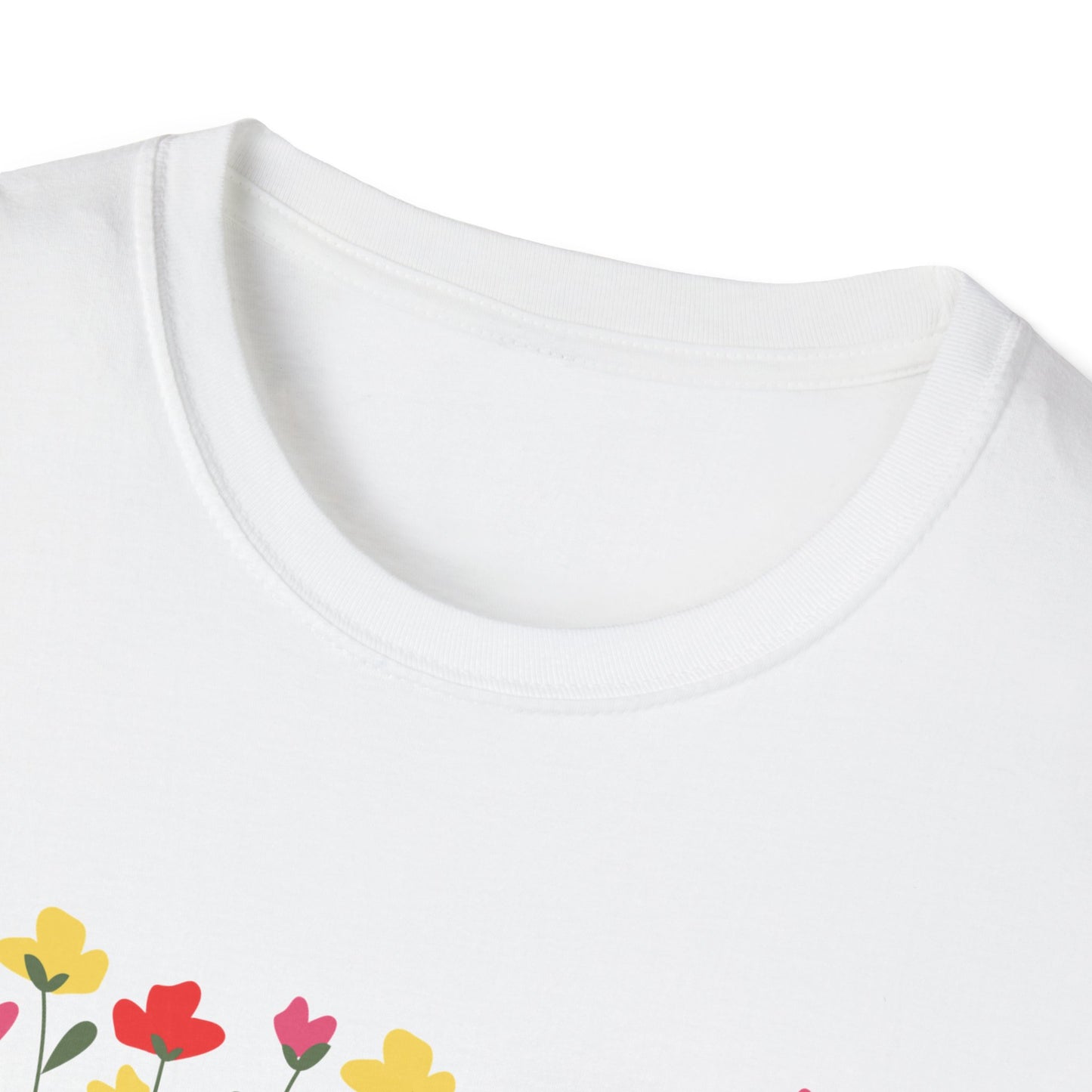 Rooted in Love – MAMA Floral Tee