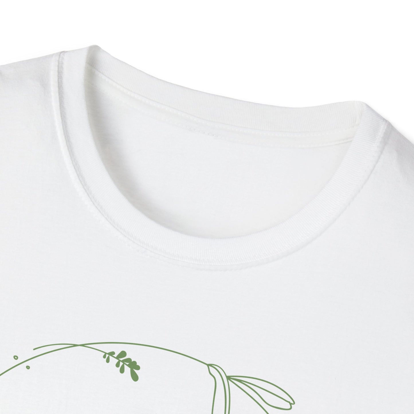 “Soft Power – Chula Wreath Tee”