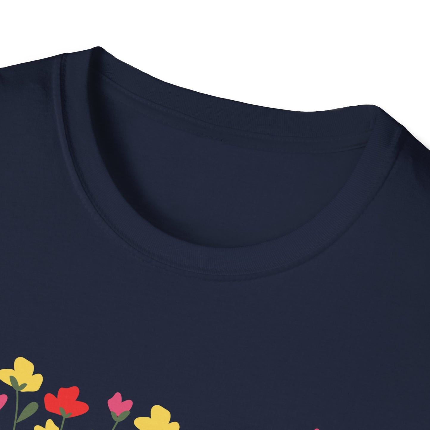 Rooted in Love – MAMA Floral Tee