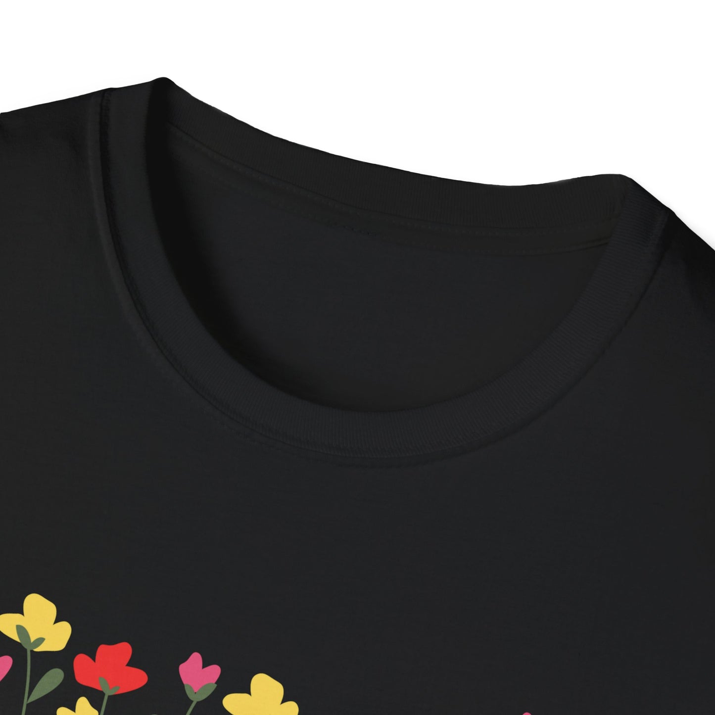 Rooted in Love – MAMA Floral Tee