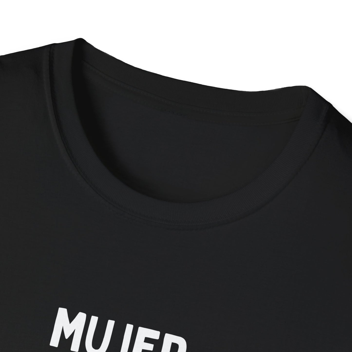 Mujer. Esposa. Jefa. Mamá Tee – She Does It All